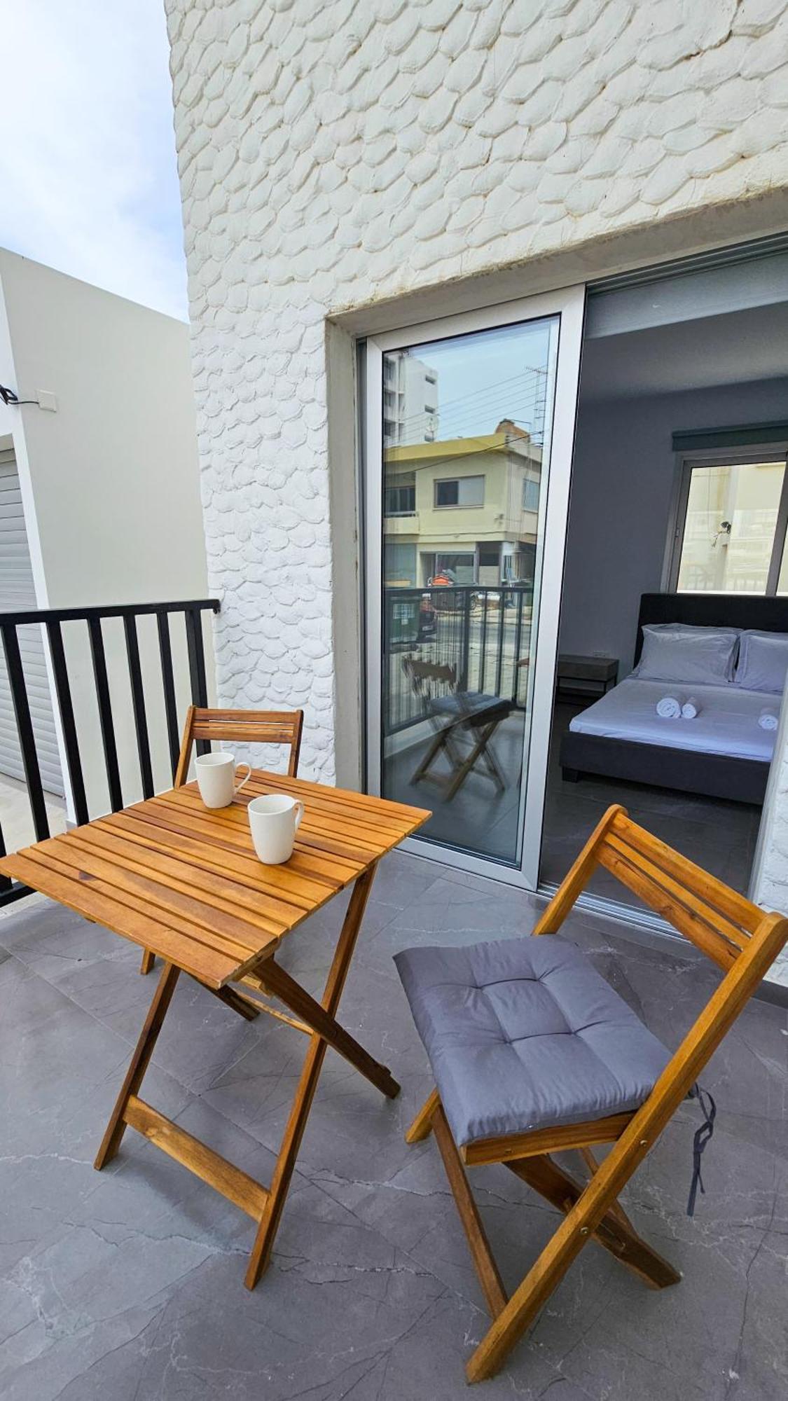 Eviathe Apartments Larnaca Eksteriør billede